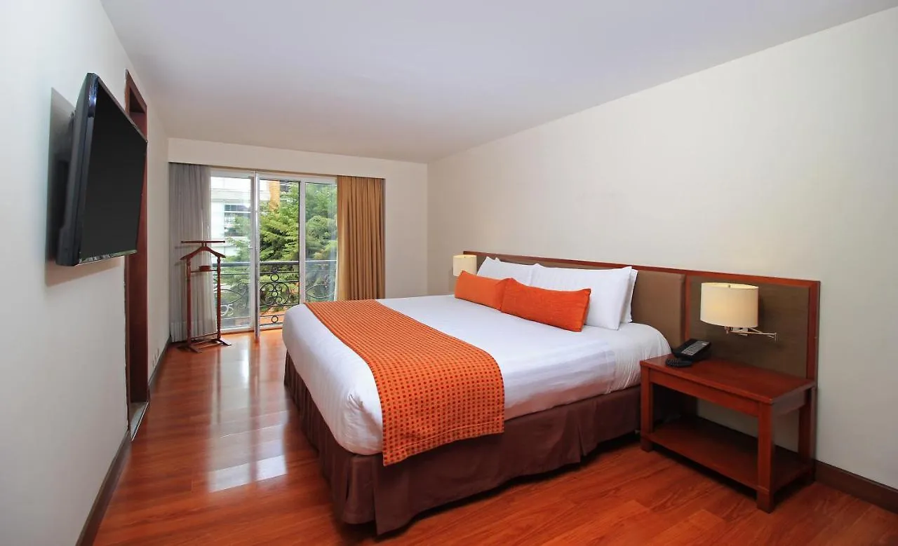 ****  Hotel Windsor House Inn By Geh Suites Bogota Colombia