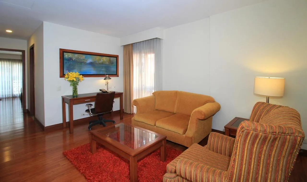 Hotel Windsor House Inn By Geh Suites Bogota