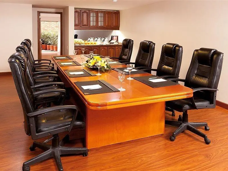 Hotel Windsor House Inn By Geh Suites Bogota
