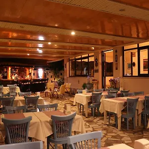 Otel Arya