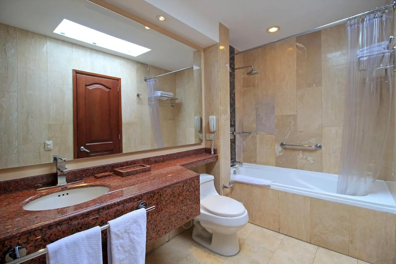 בוגוטה Hotel Windsor House Inn By Geh Suites