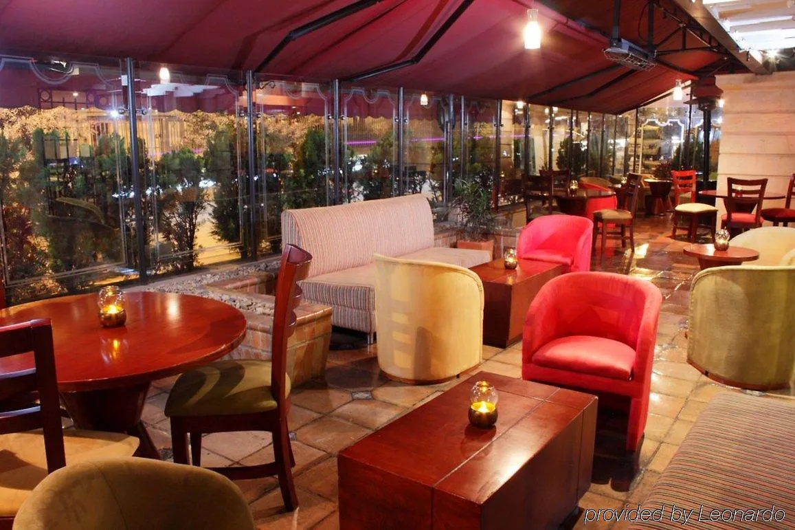 Hotel Windsor House Inn By Geh Suites Bogotá 4*,