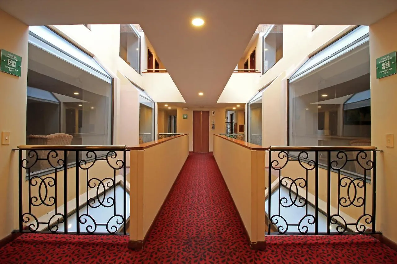 Hotel Windsor House Inn By Geh Suites Bogotá 4*,